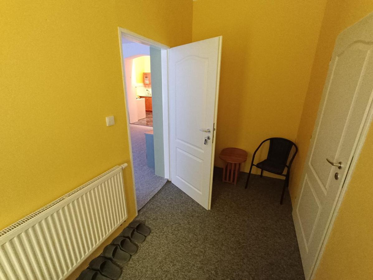 Apartman Horni Slavkov Hodinarstvi Экстерьер фото